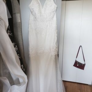Wedding Dress - Brand New!